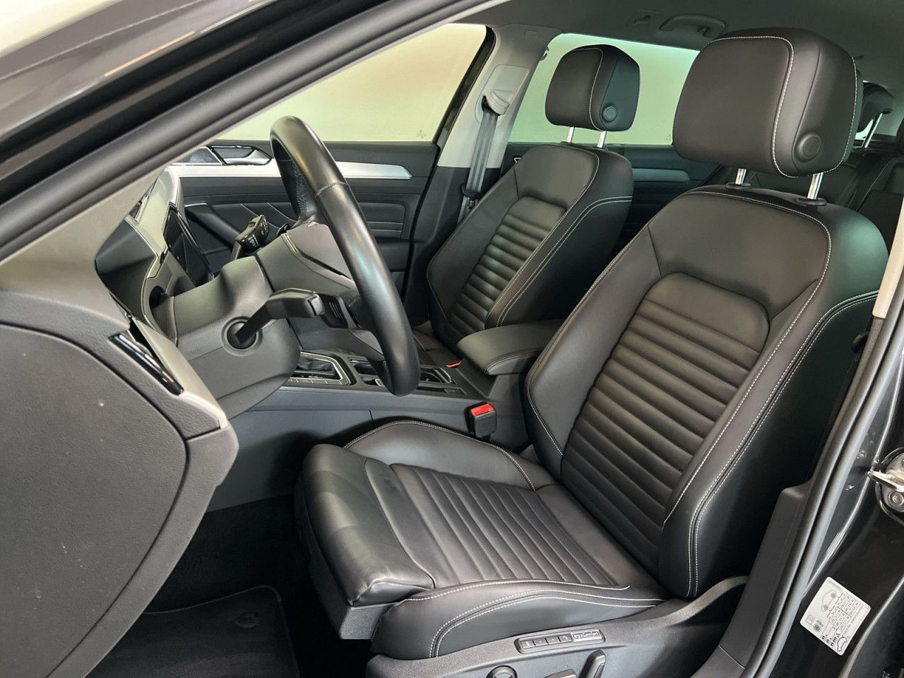 Volkswagen Passat Variant Elegance 2.0 TDI 4MOTION DSG  AHK