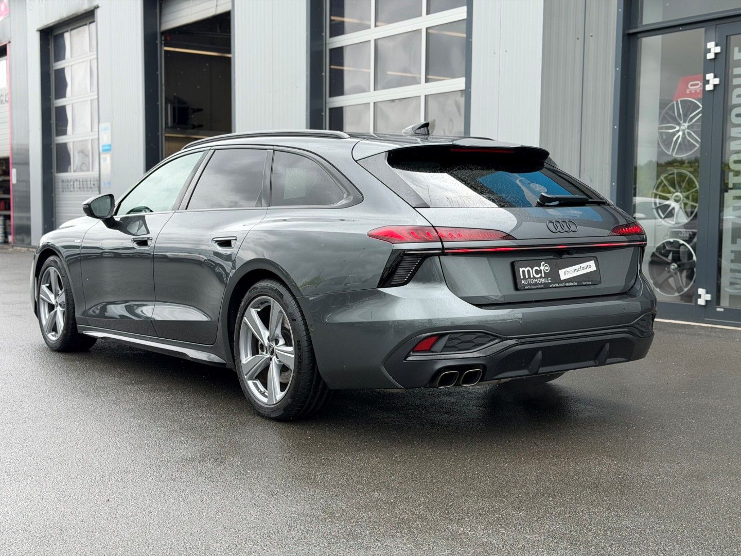Audi A6 Avant TDI S Line Black *19''*Pano*360°*Matrix