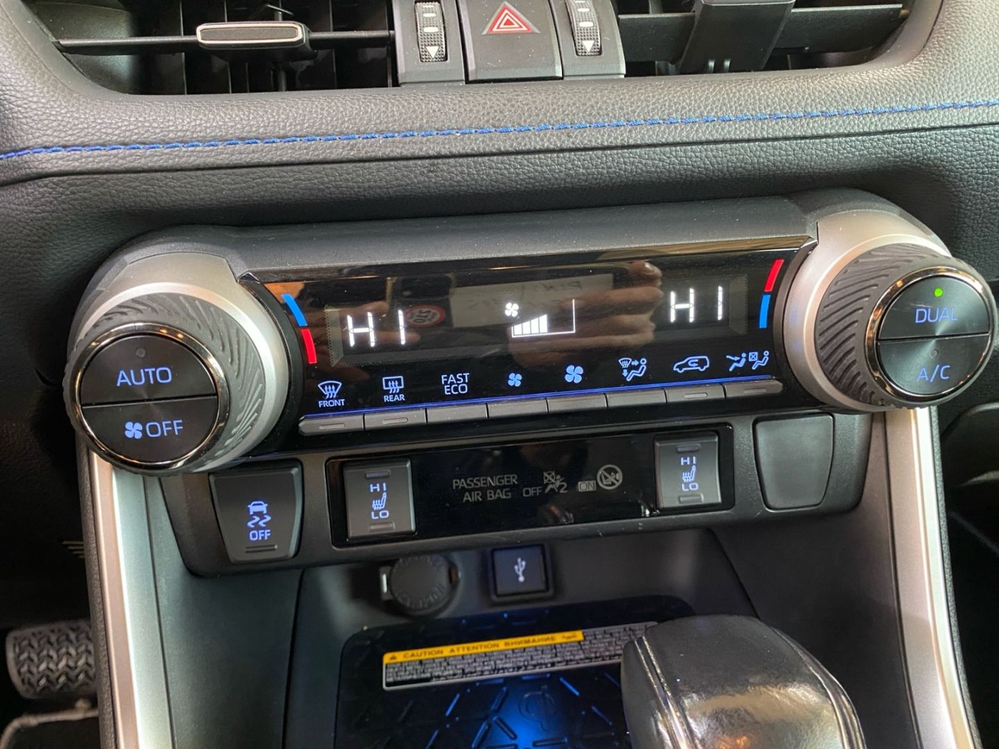Toyota RAV 4 2.5 4x4 Hybrid Style Selection *360°*JBL*