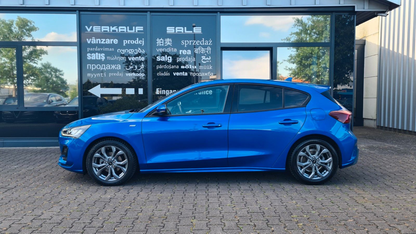 Ford Focus ST-Line X AUT - ASSISTS - HUD - WINTER -
