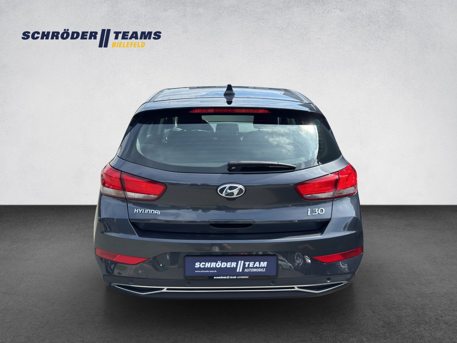 Hyundai i30 1.0 T-GDI DCT Trend - Samsaru's Car Outlet