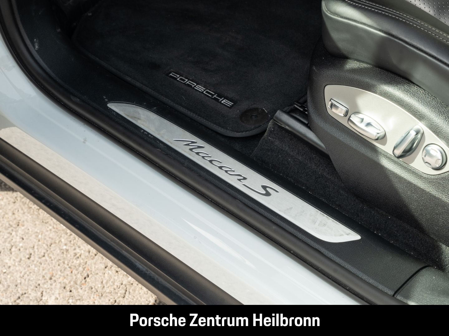 Porsche Macan S Luftfederung Panoramadach Surround-View