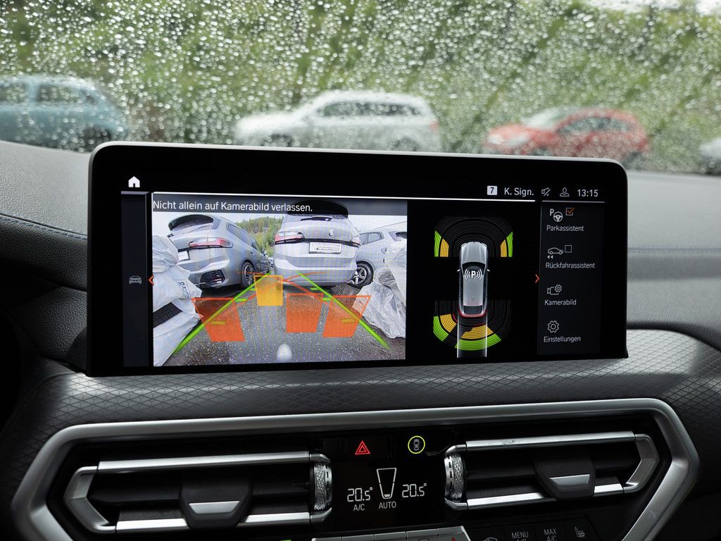 BMW X4 xDrive 30d M-Sport FACEL. PANO AHK HUD LASER