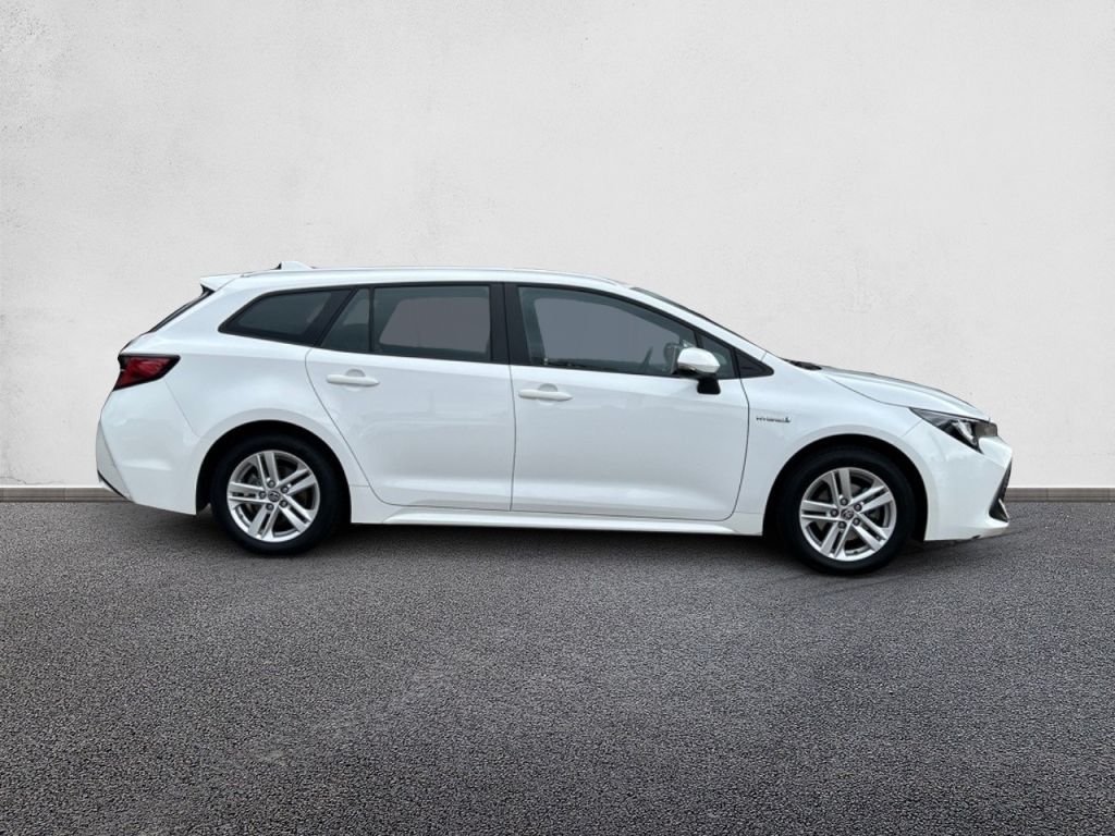 Toyota Corolla 1.8 Hybrid Touring Sports - Samsaru's Car Outlet