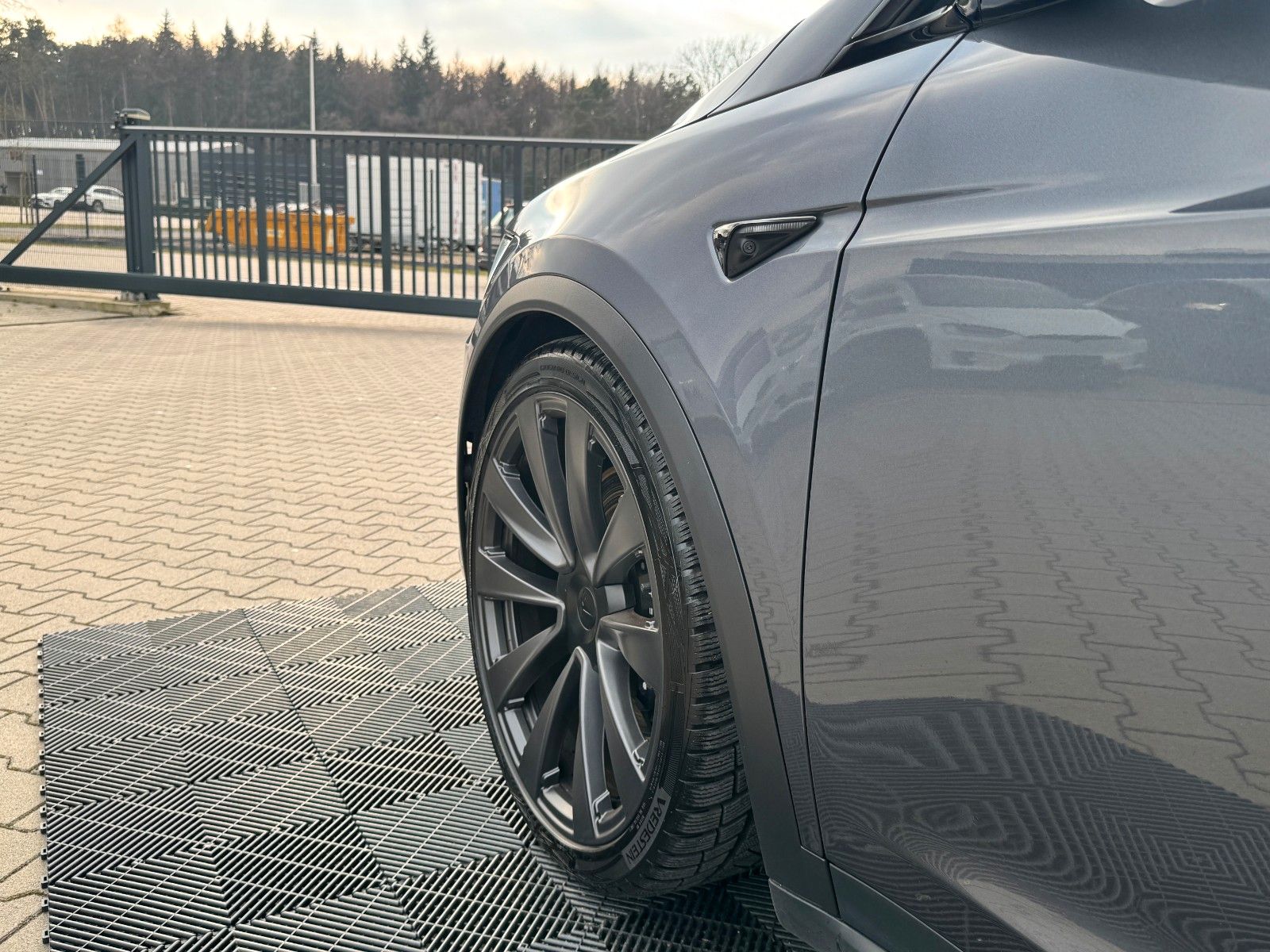 Tesla MODEL X PLAID | ENHANCED AP | 6SEAT | 22INCH