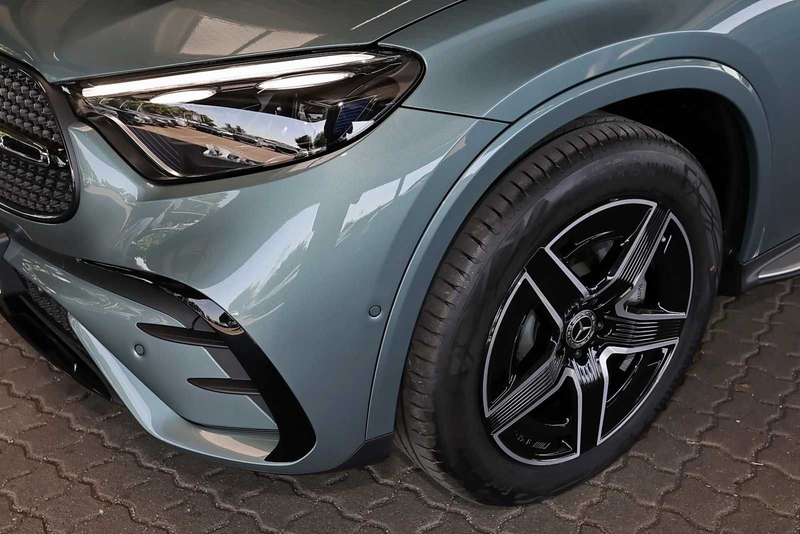 Mercedes-Benz GLC 220 d 4M AMG 360°+DIG-LED+Pano+AHK+Distronic