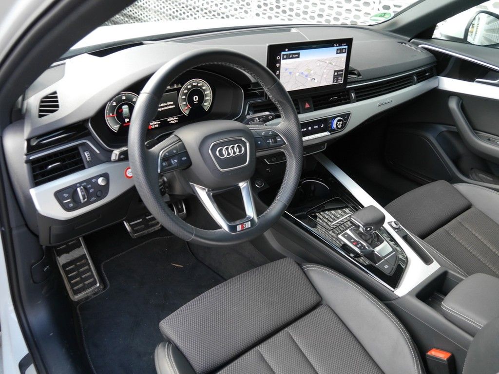 Audi A4 Avant 40 TDI quattro S line - Samsaru's Car Outlet