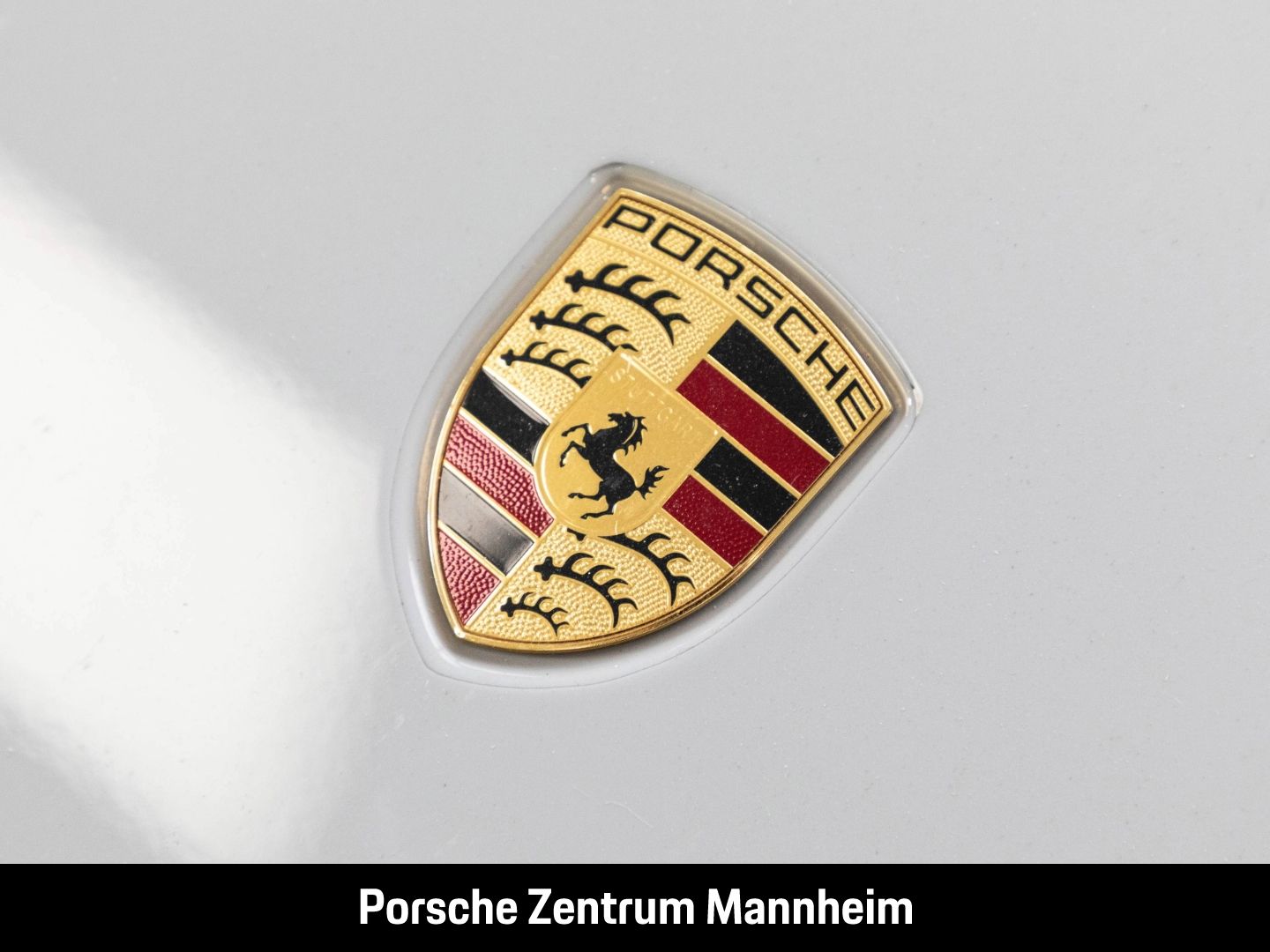 Porsche 992 911 Targa 4 GTS Matrix HA-Lenkung 18-Wege In