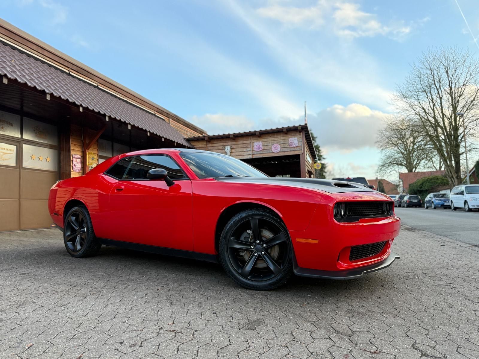 Dodge 5,7 V8*SRT KIT*LEDER*NAVI*KEYLESS*GARNTIE*SERVIC