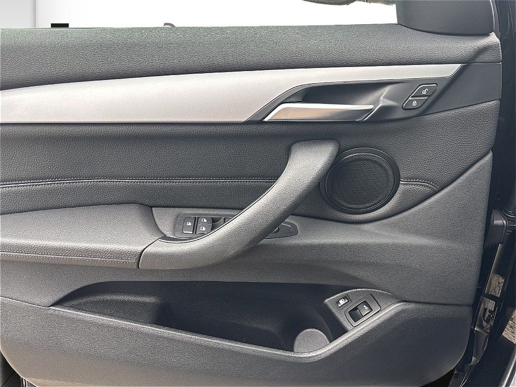 BMW X1 xDrive25e Advantage - Samsaru's Car Outlet