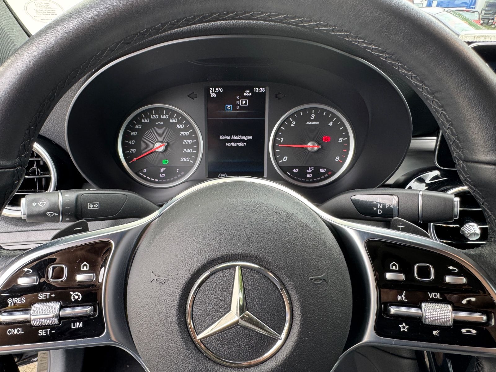Mercedes-Benz GLC 300 d 4-Matic Business - Samsaru's Car Outlet