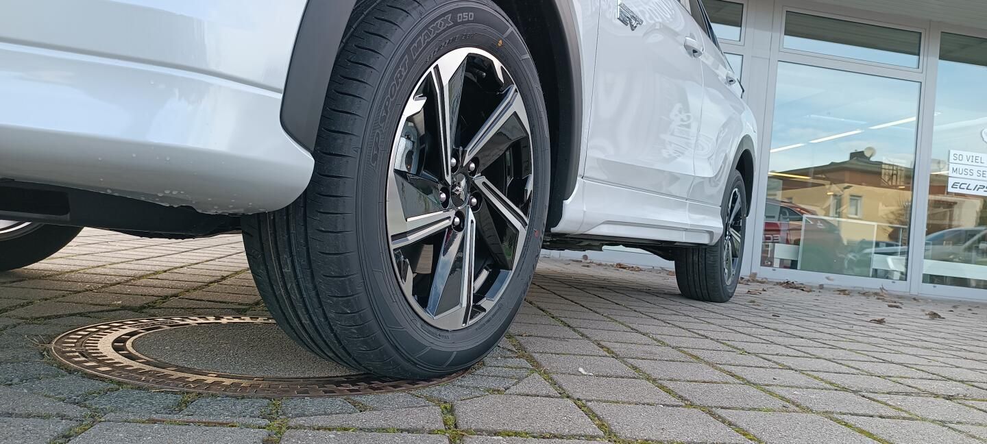 Mitsubishi Eclipse Cross PHEV Select Sofort Verfügbar