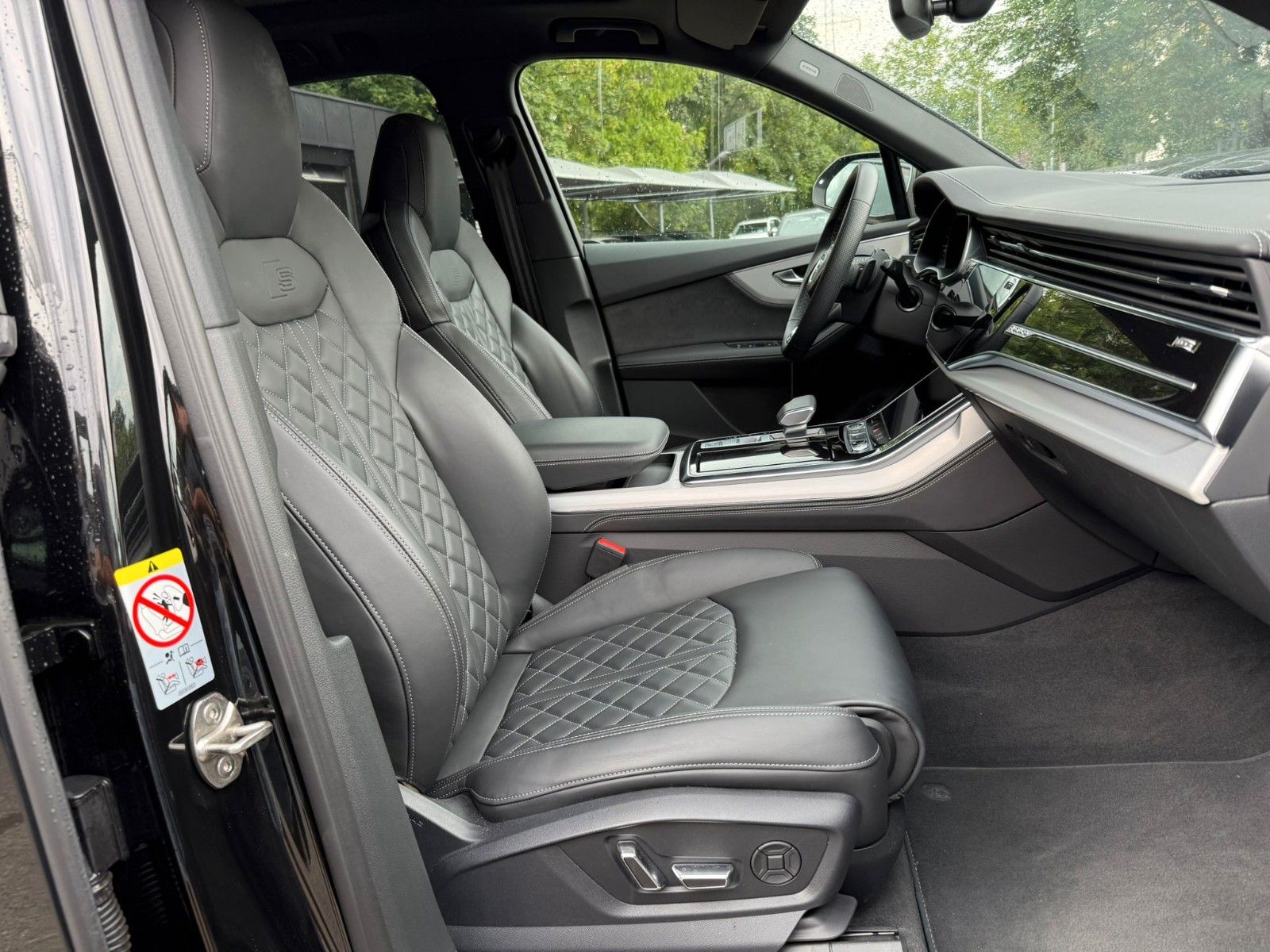 Audi Q7 60 TFSI Plug-In Hybrid S line