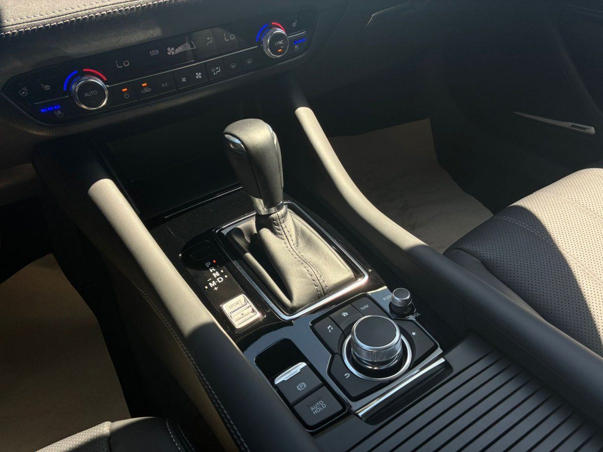 Mazda 6 194PS TAKUMI SUNRISE Memory 360° BOSE