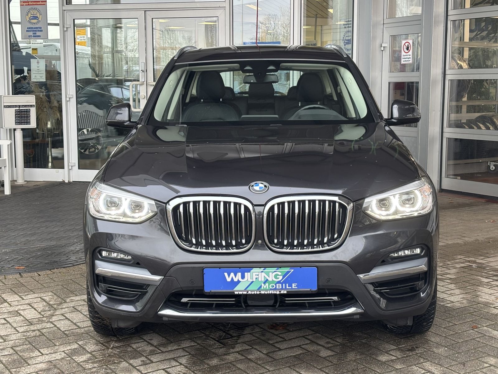 BMW X3 30d xDrive Luxury Line AHK ACC LEDER HUD LED