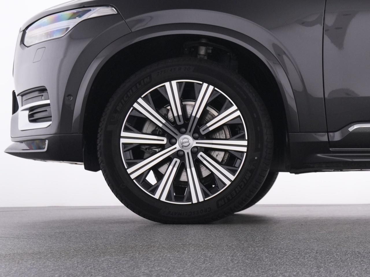 Volvo XC90 B5 AWD UltimateBright+AHK+360°+MASSAGE+LM