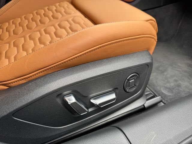 Audi RS 6 Avant Keramik/StHz/B&O/HuD/Laser/Pano/RS-Ag