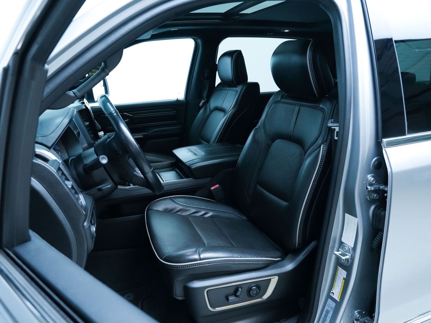 Dodge RAM 1500 Limited ***MEGA VOLL***