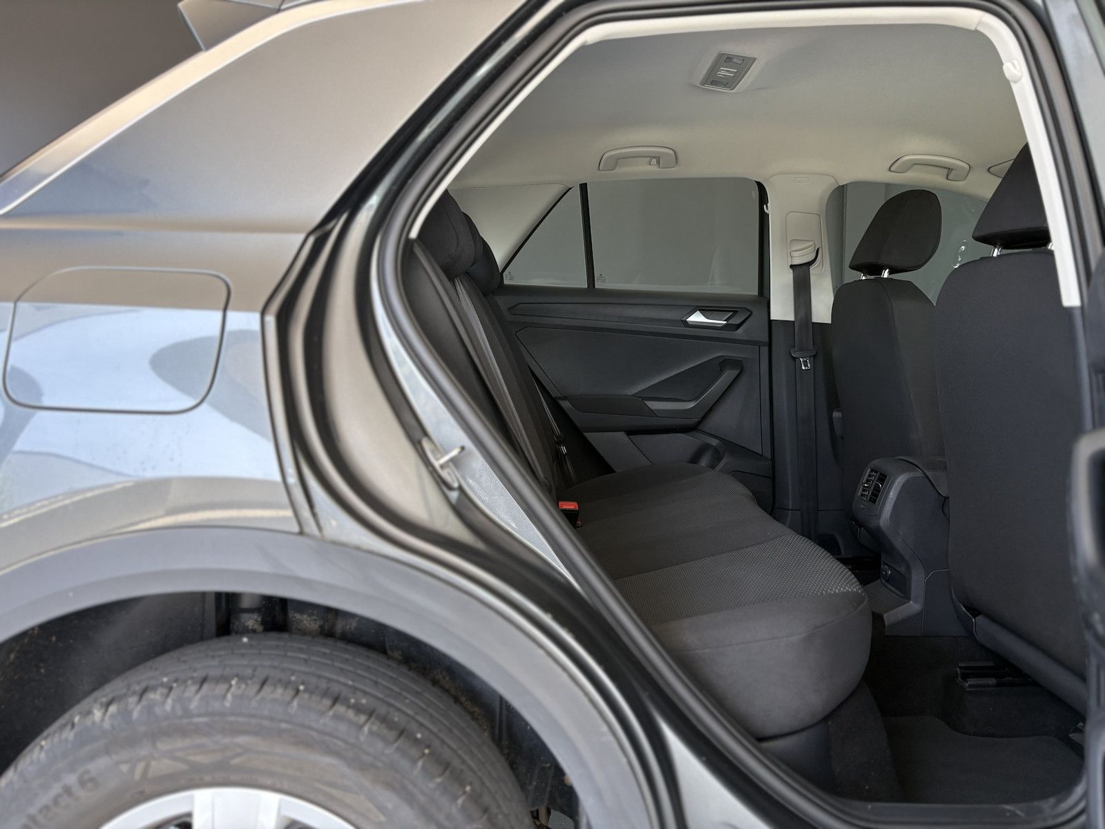 Volkswagen T-Roc 2.0 TDI - Samsaru's Car Outlet