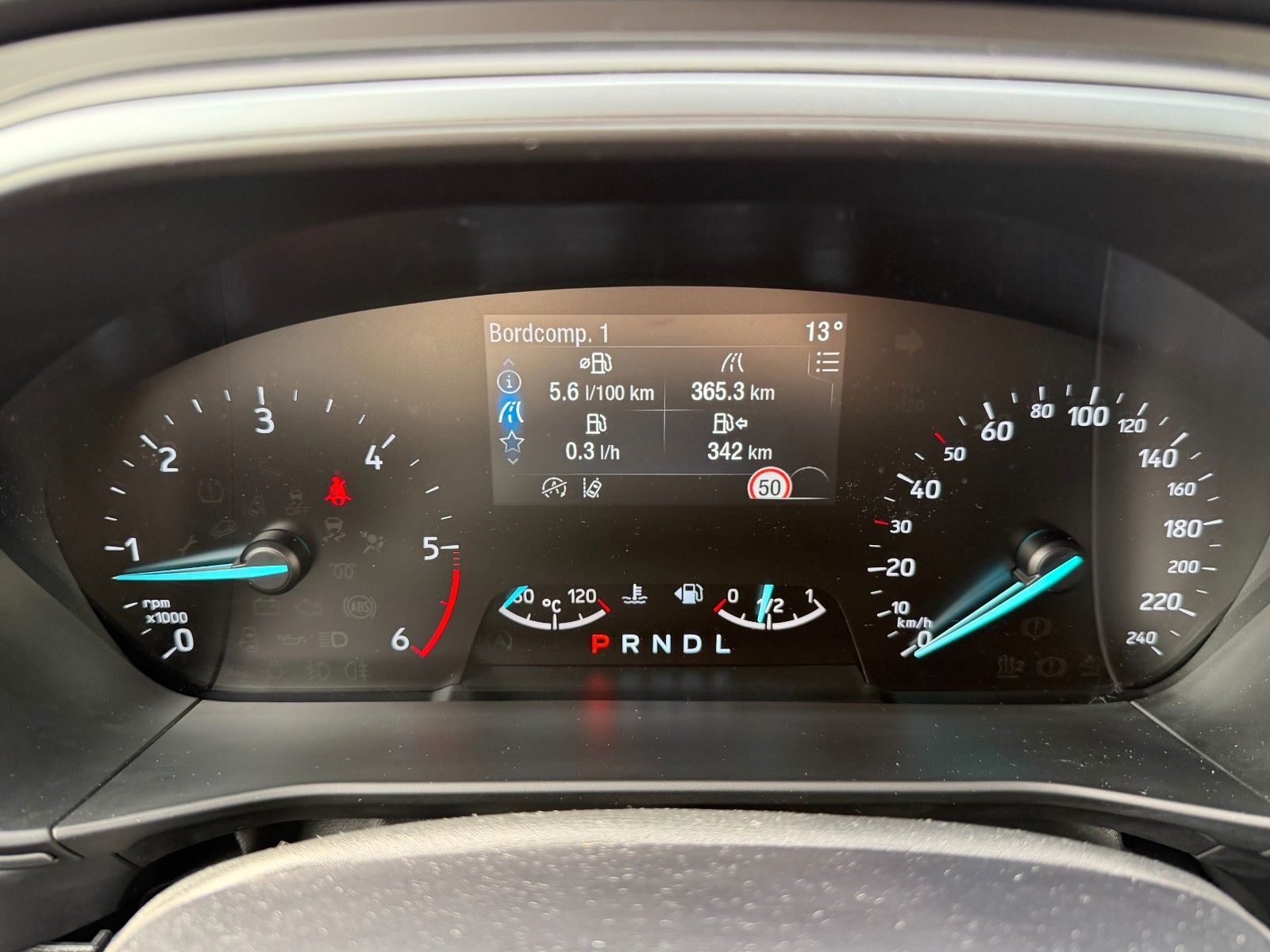Ford Focus Turnier Cool & Connect*Autom*LED*AHK*Face