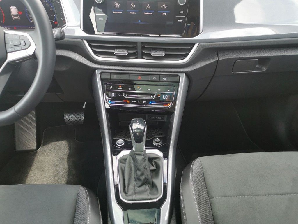 Volkswagen T-Roc 1.5 TSI DSG Style - Samsaru's Car Outlet