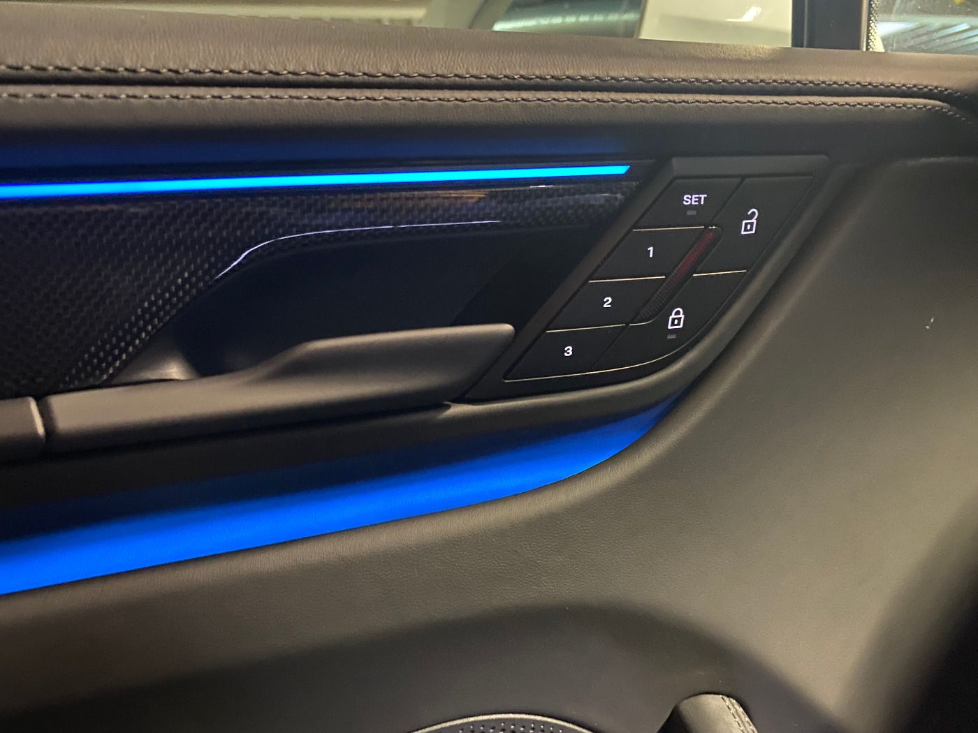 Porsche Macan Turbo | Hinterachslenkung | InnoDrive |