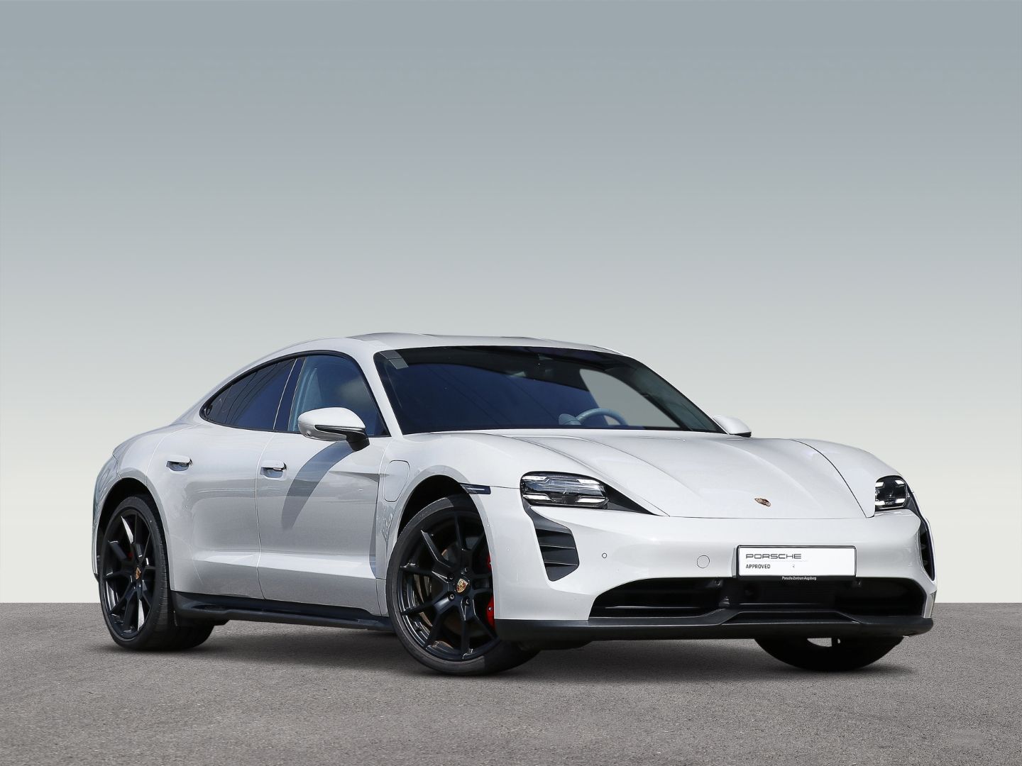 Porsche Taycan GTS Surround-View InnoDrive Sitzbelüftung