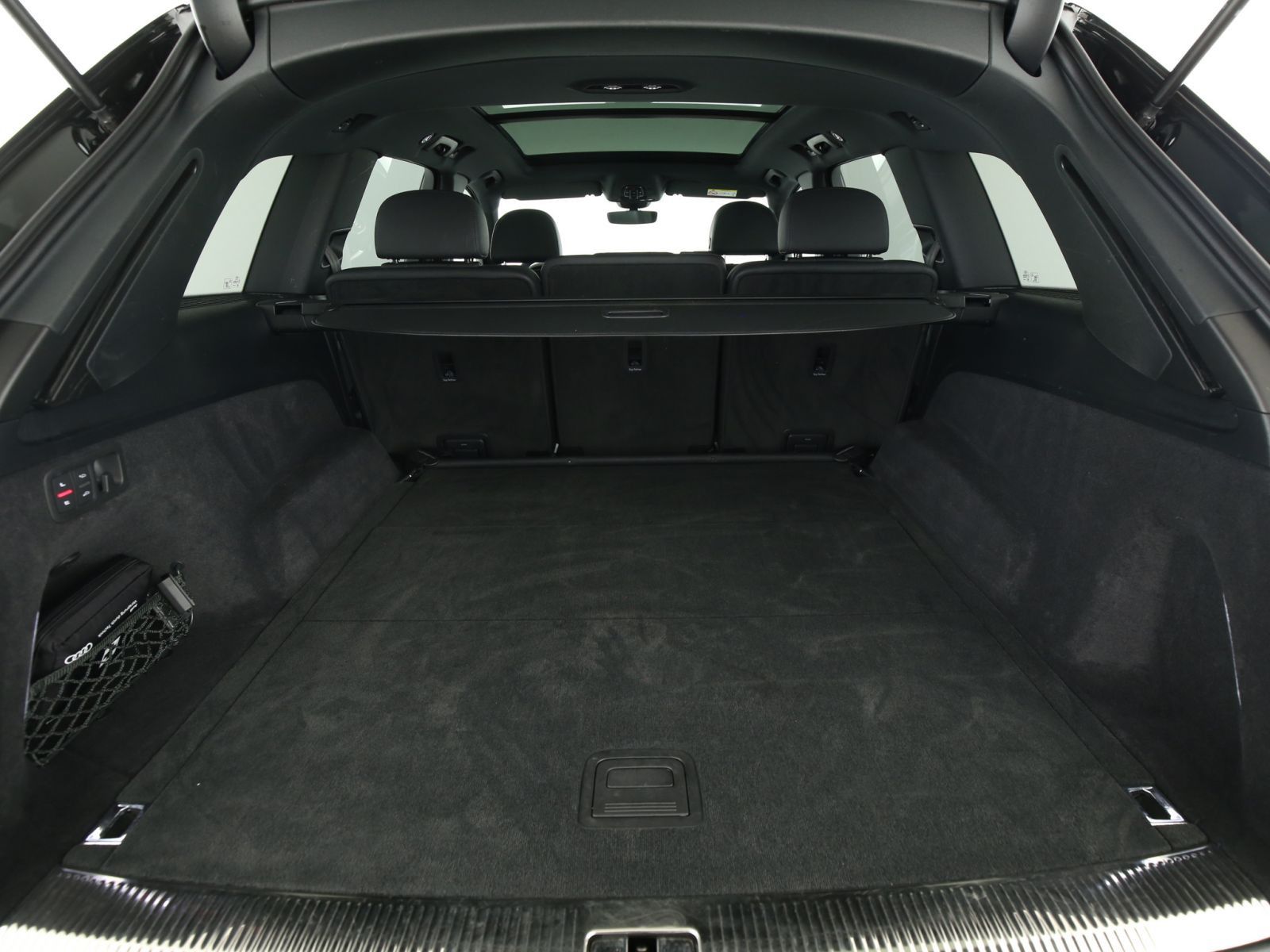 Audi Q7 S line 55TFSI qu. LUFT*PANO*MATRIX*AHK*8-fach
