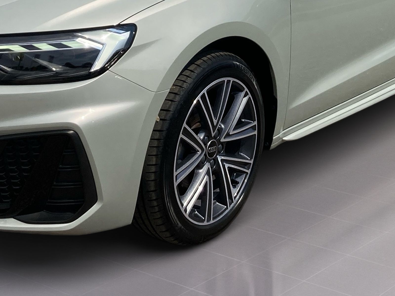 Audi A1 Sportback S-LINE 30TFSI - Samsaru's Car Outlet