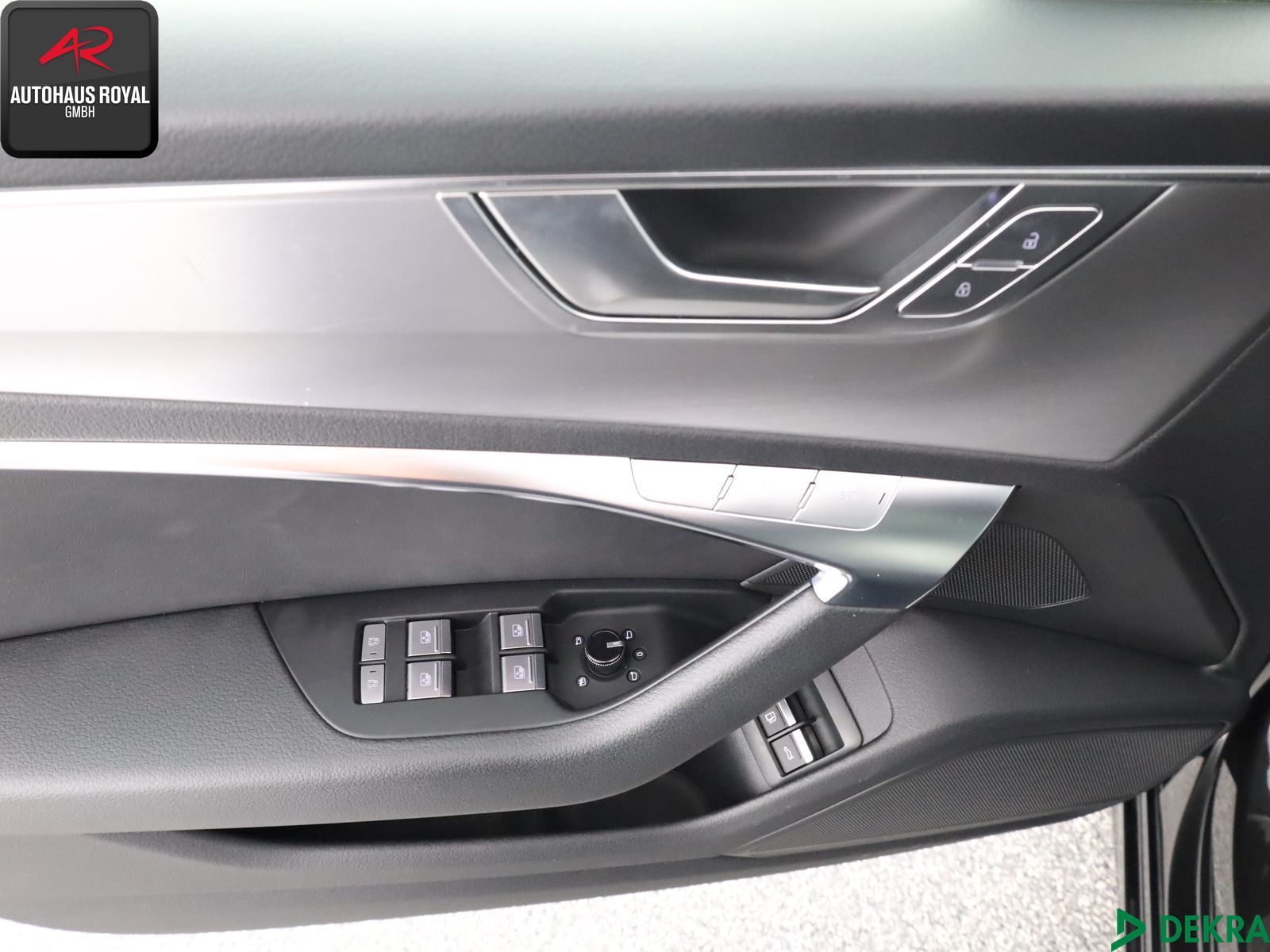 Audi A6 Avant 55 TFSI e qu S LINE - Samsaru's Car Outlet