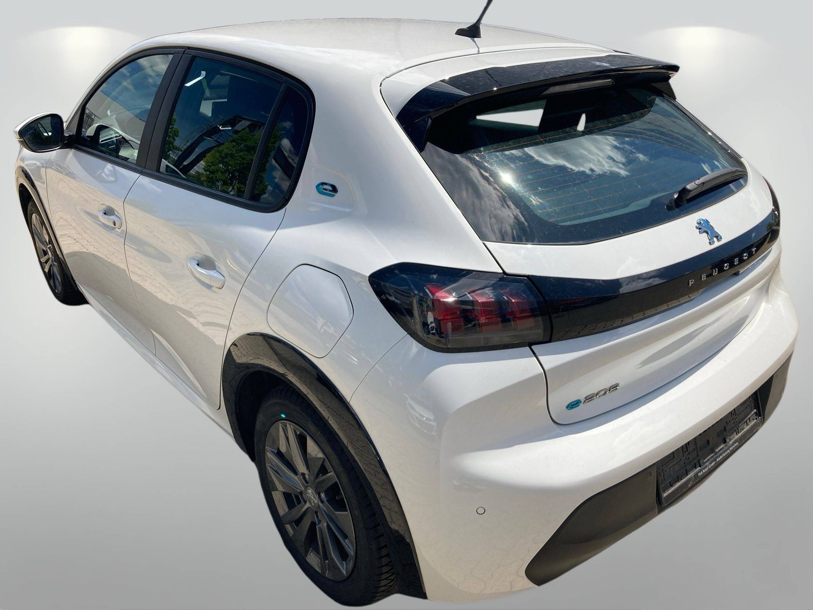 Peugeot 208 e- Elektro 136 Active - Samsaru's Car Outlet