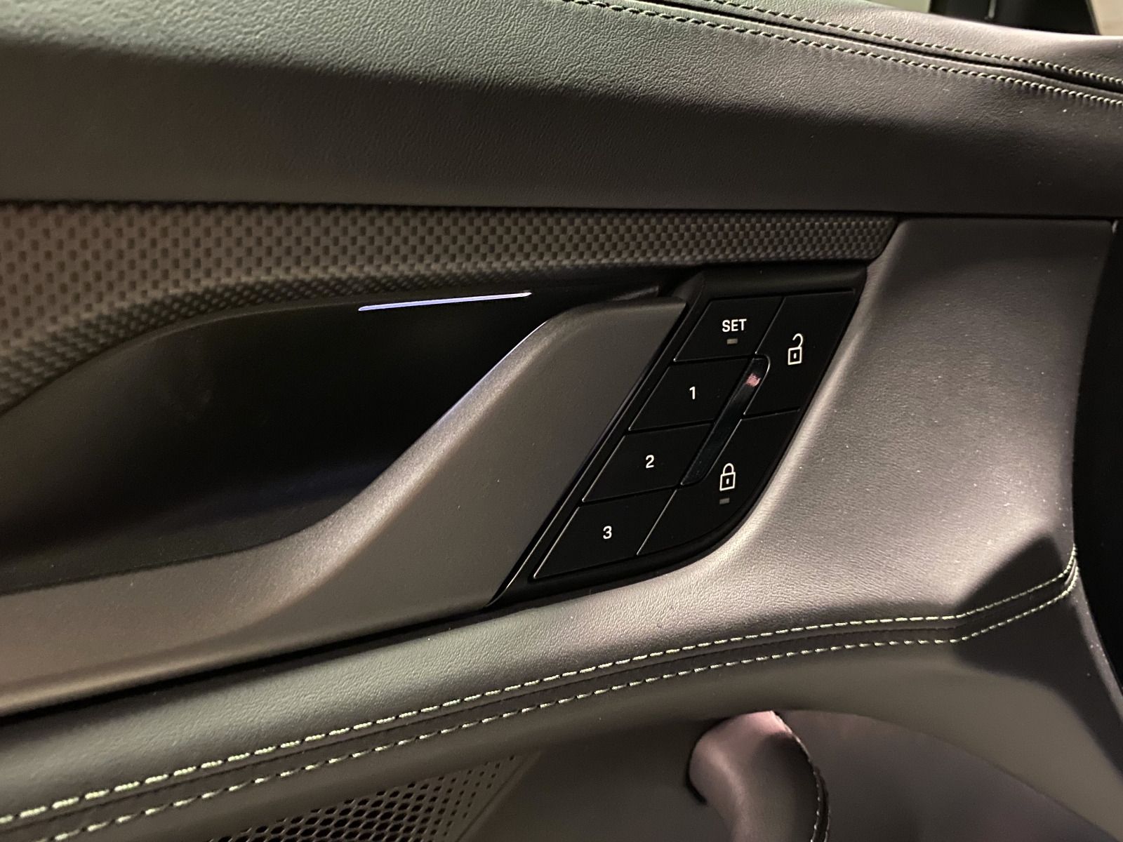 Porsche Taycan 4S Cross Turismo | Hinterachslenkung |