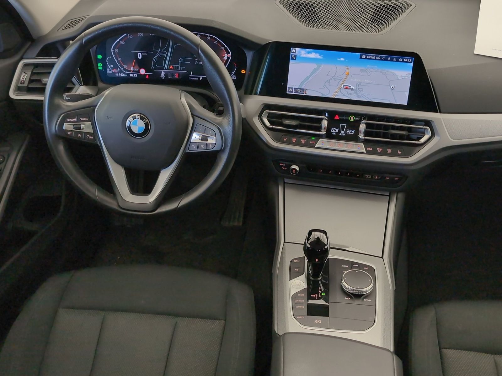 BMW 320d xDrive Limousine Navi/LED/DrAs/PaAs/Sp-Lr