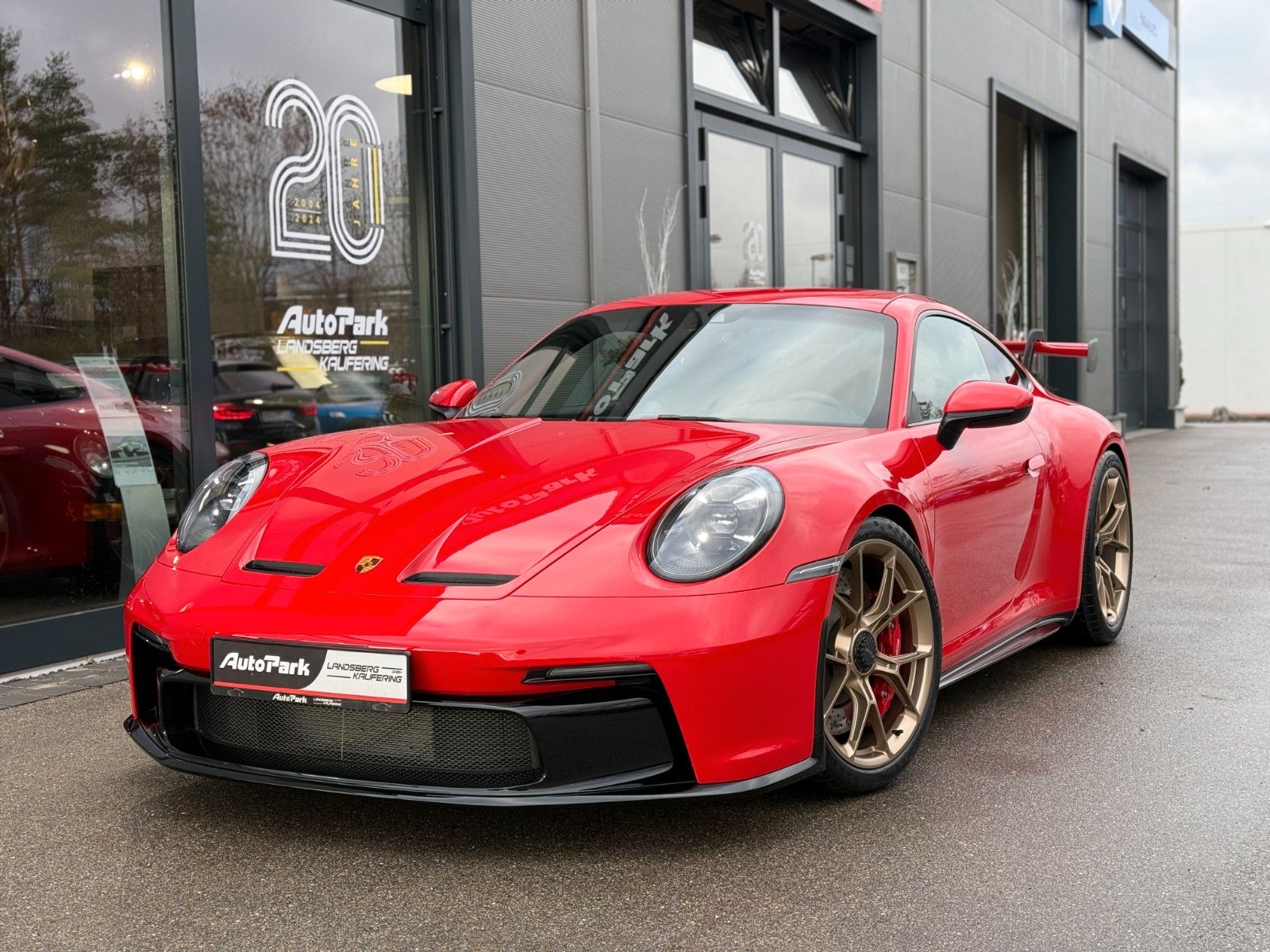 Porsche 911 GT3 - Samsaru's Car Outlet