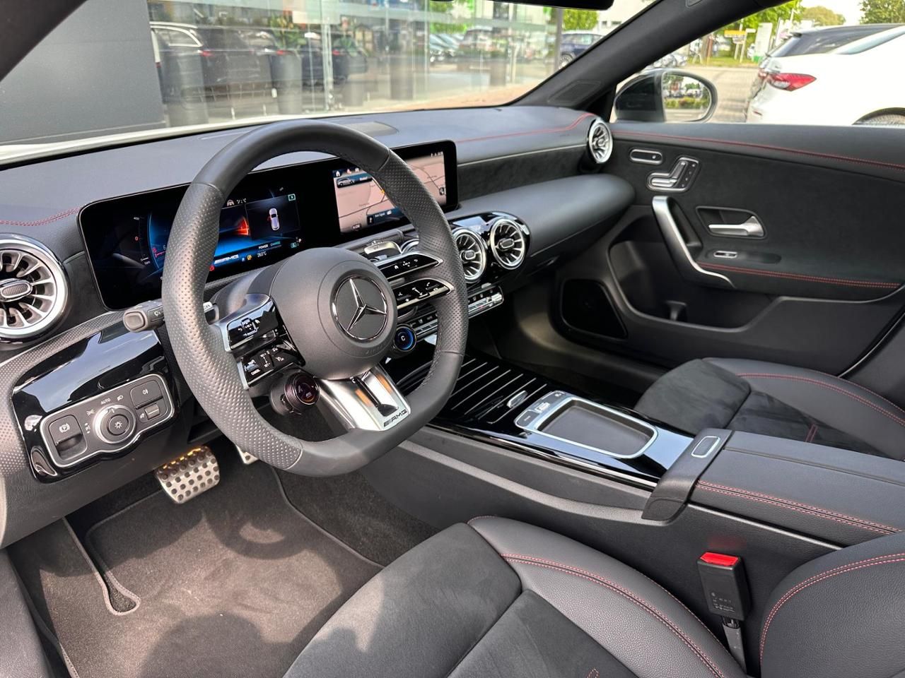 Mercedes-Benz CLA 35 AMG SB 4M - Samsaru's Car Outlet