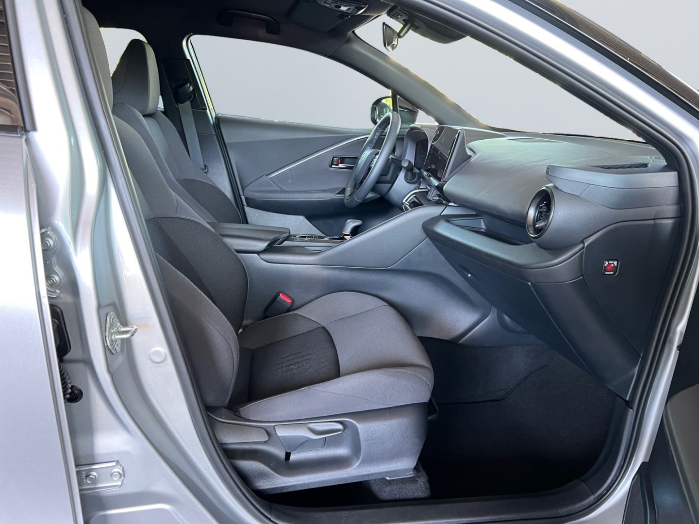 Toyota C-HR 1.8 Hybrid Team D *Technik-Paket*CAM*SHZ*