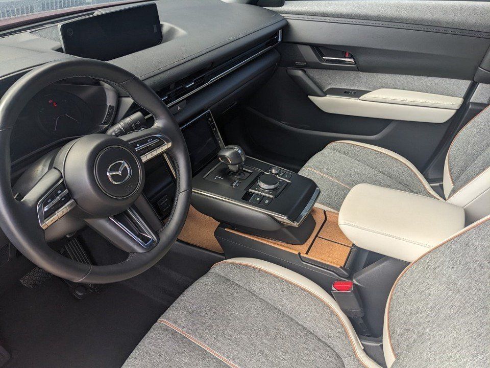 Mazda MX-30 R-EV e-Skyactiv Makoto Premium GSD Modern