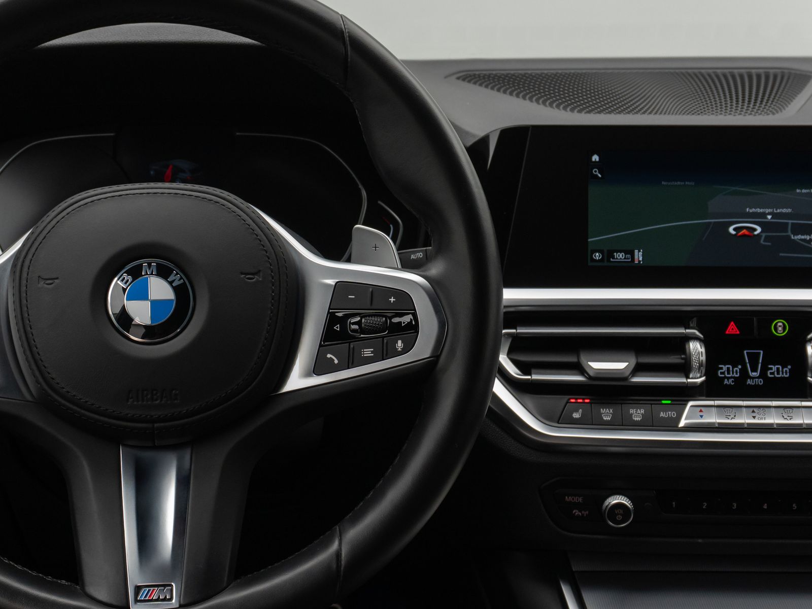 BMW 320d M Sport - Samsaru's Car Outlet