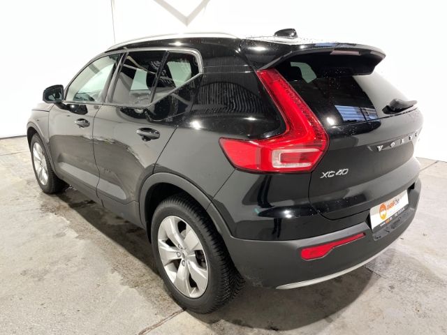 Volvo XC40 T3 Momentum Pro Automatik LED Navi Pano PDC