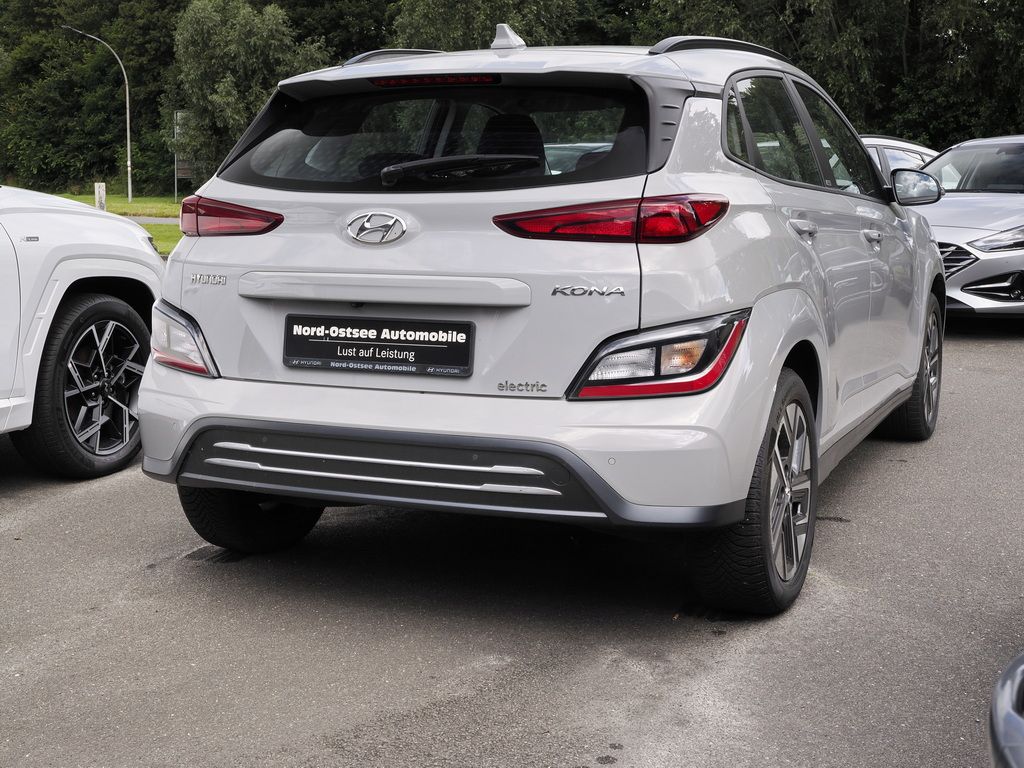 Hyundai KONA SELECT ELEKTRO 2WD - Samsaru's Car Outlet