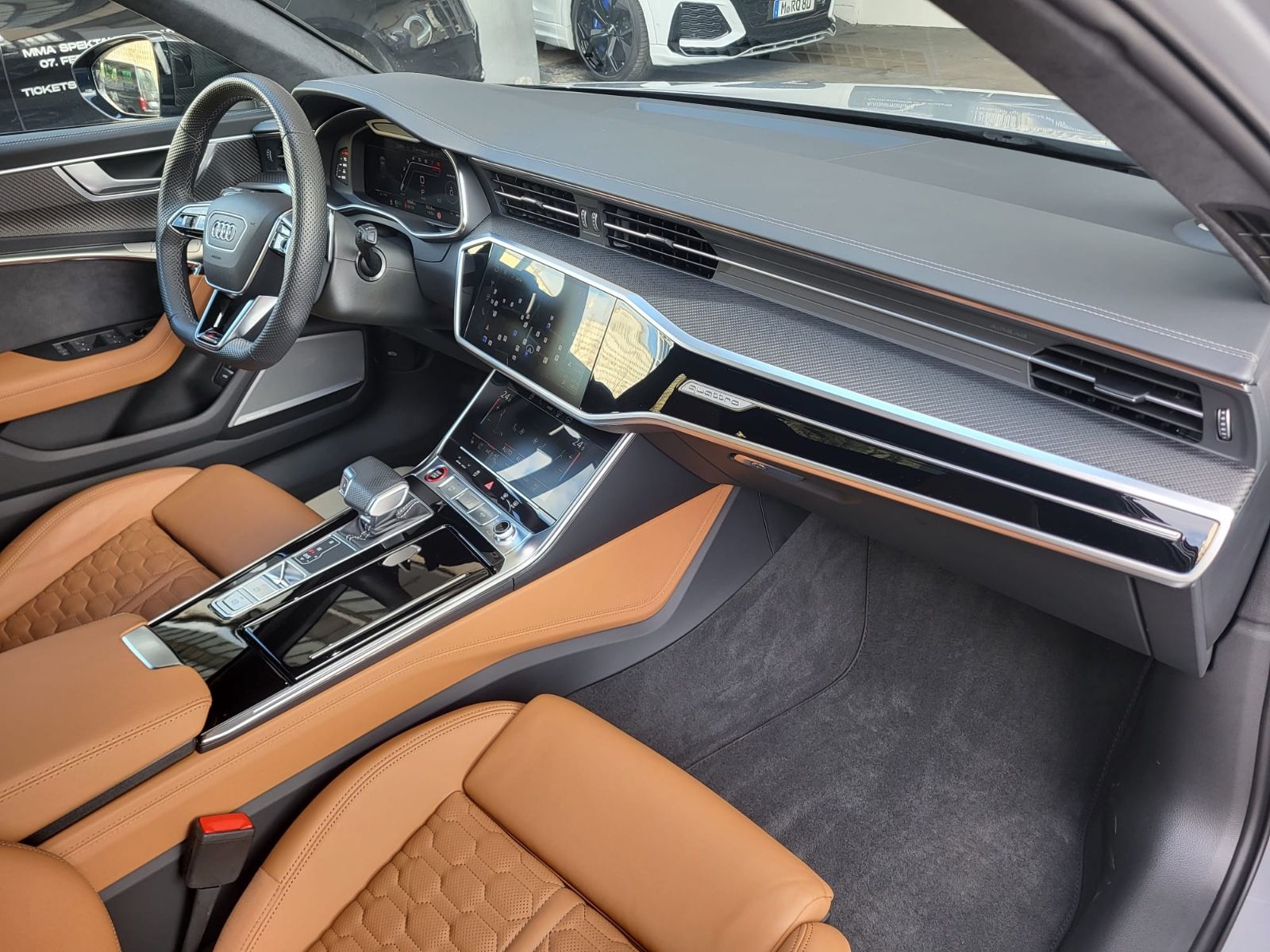 Audi RS6 Avant 4.0 TFSI quattro Keram Pano B&O