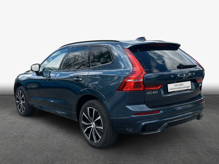 Volvo XC60 B4 D AWD Plus Dark