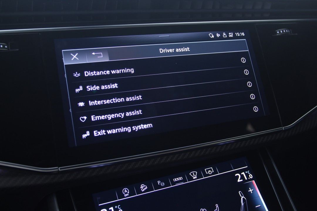Audi RSQ8 Quattro MHEV 600CP