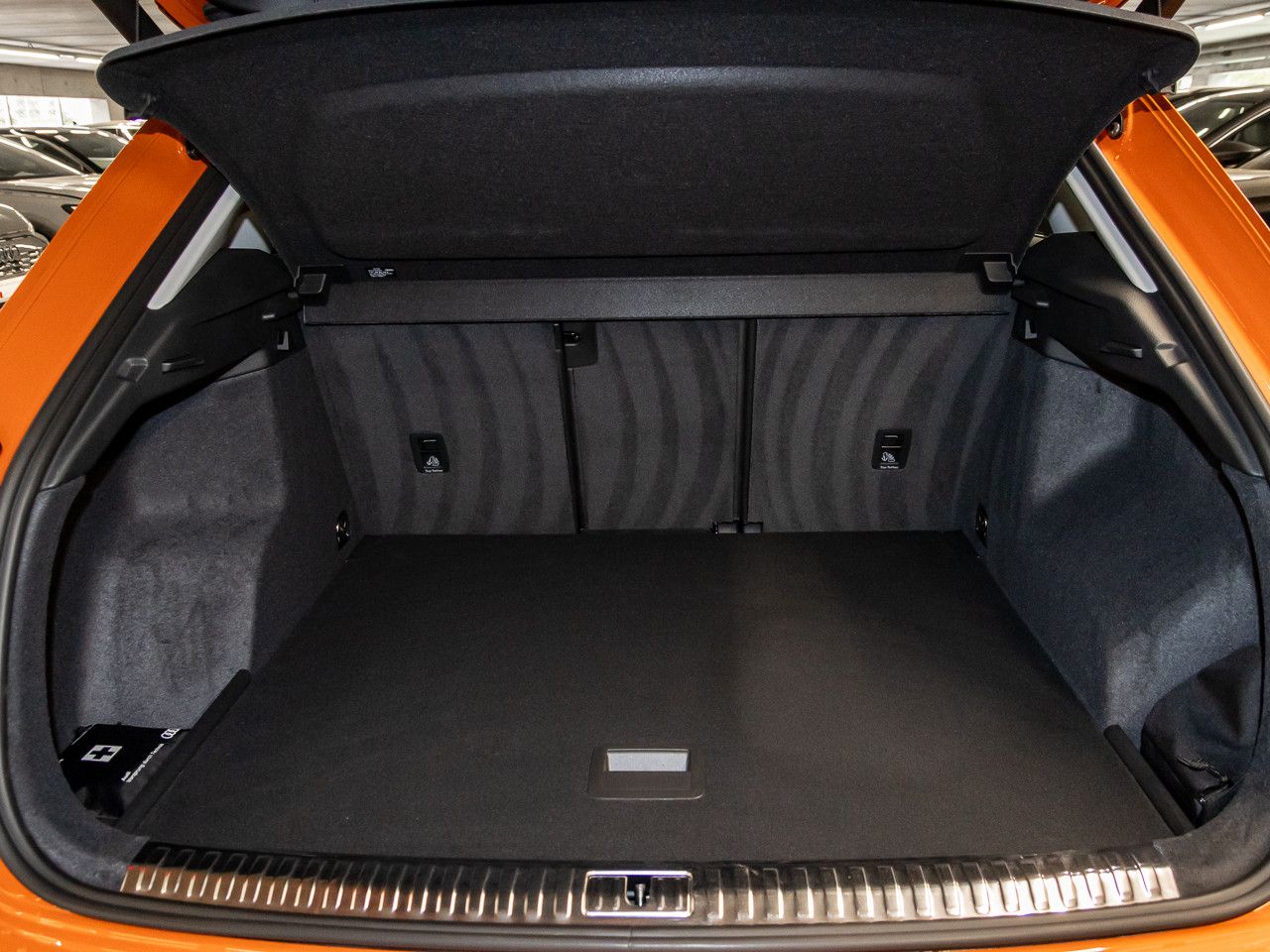 Audi Q3 40 TFSI quattro S tronic - Samsaru's Car Outlet
