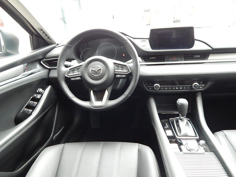 Mazda 6 2.0L SKYACTIV G 165 6AT FWD EXCLUSIVE-LINE COM