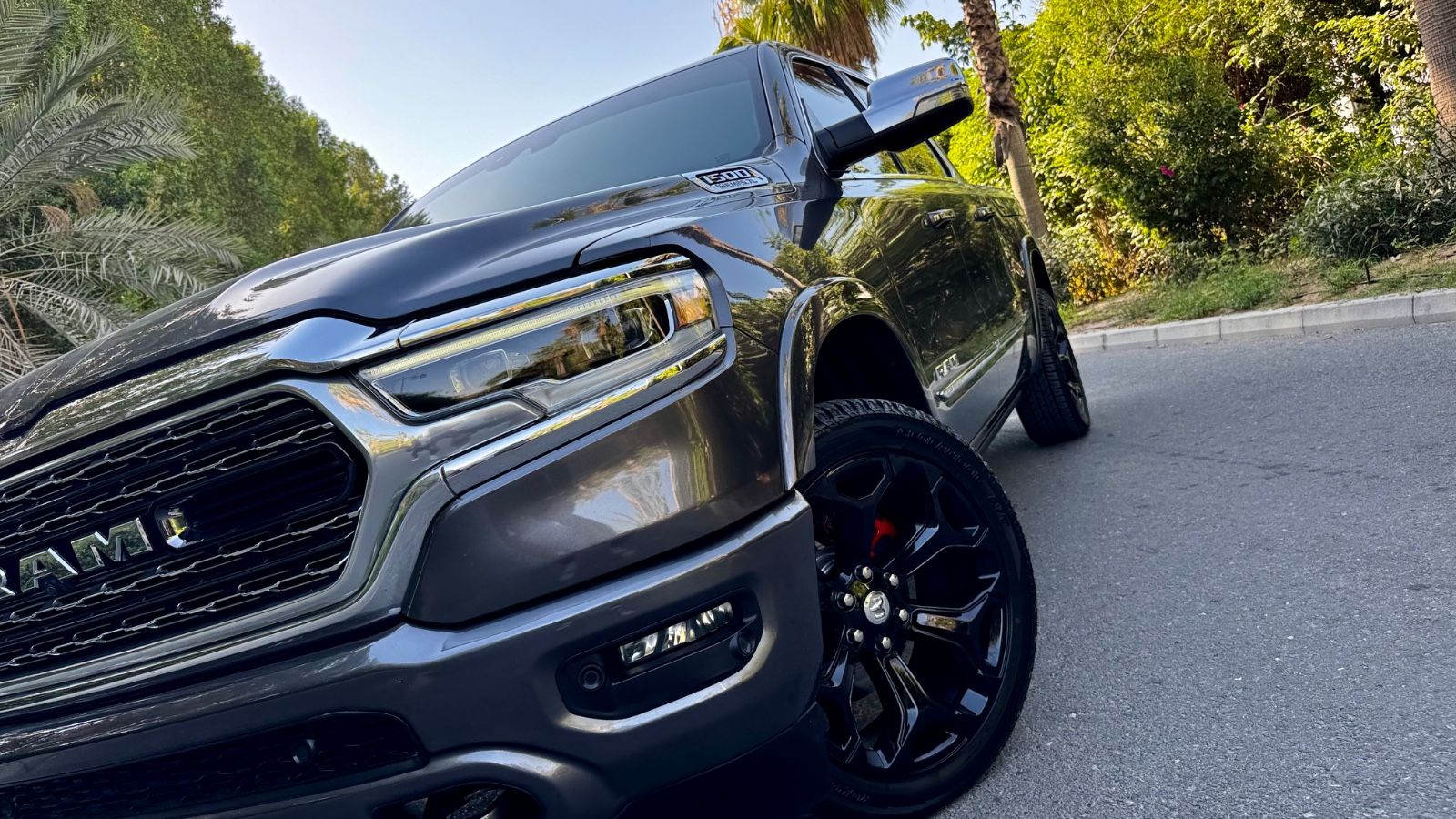 Dodge LIMITED*CLEAN-CARFAX*HEADUP*LUFT*RAMBOX*360°KAME