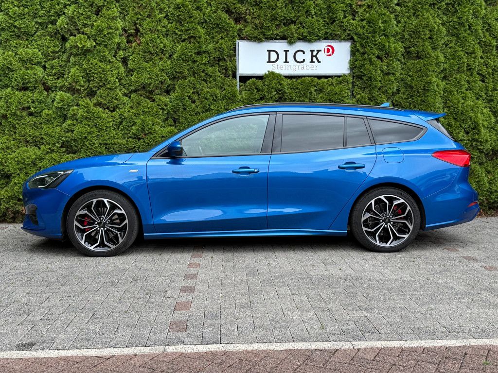 Ford Focus Tur. 1.5 EB Aut. ST-Line X - Samsaru's Car Outlet