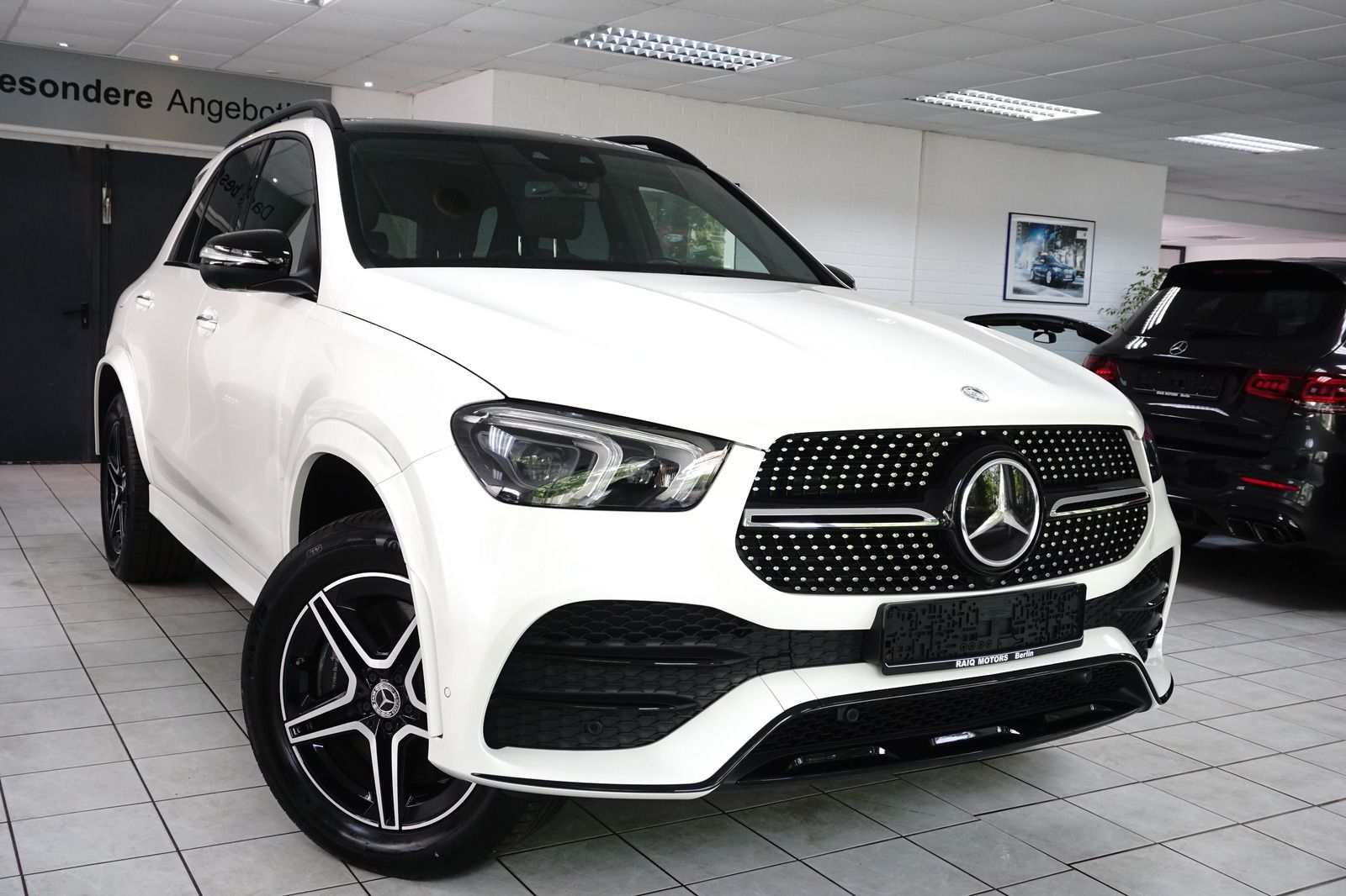 Mercedes-Benz GLE 450 4Matic AMG AIRMATIC MULTIBEAM HuD StHzg