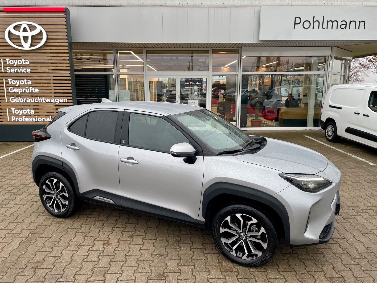 Toyota Yaris Cross Team D *WINTER*SAFETY