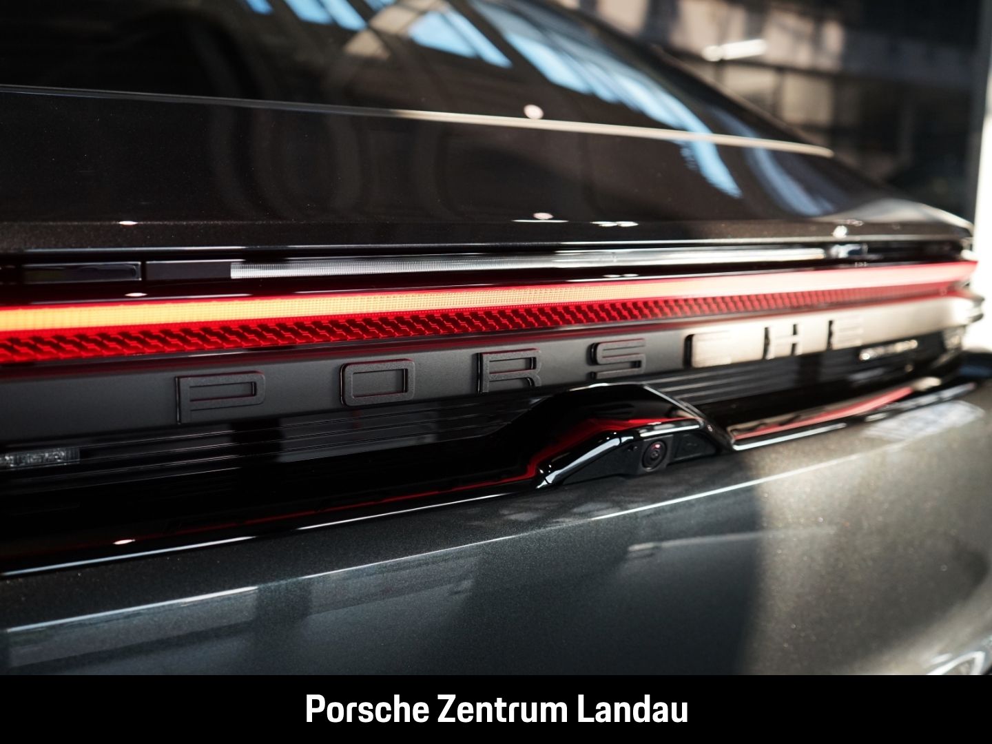 Porsche Macan 4S Burmester HA-Lenkung InnoDrive Head-Up
